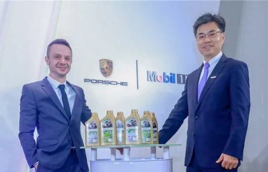 ?？松梨谛寂c保時捷在中國市場推出全新聯(lián)合品牌機油
