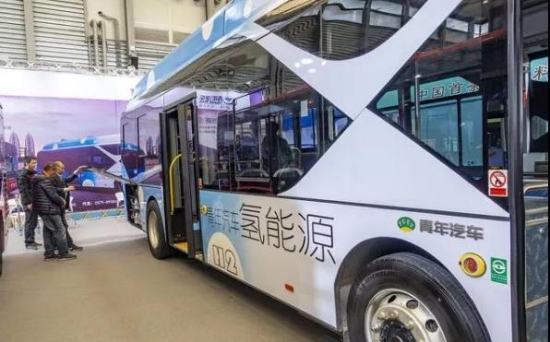 到2020年燃料電池汽車在公共服務(wù)領(lǐng)域的示范應(yīng)用要達到5000輛的規(guī)模 到2020年燃料電池汽車在公共服務(wù)領(lǐng)域的示范應(yīng)用要達到5000輛的規(guī)模