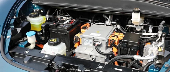 請了解這幾種電動汽車機艙內油液 中國潤滑油網(wǎng)