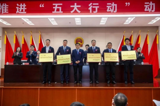 金旺智能董事長房國榮榮獲杰出企業(yè)家稱號